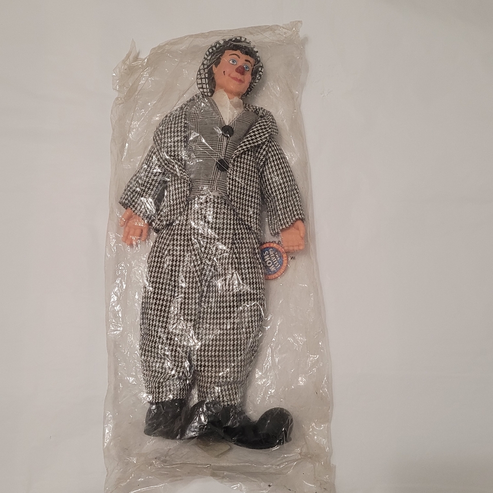 NIP Vintage Ringling Bros Barnum & Bailey Circus Clown David Larible 16” Doll